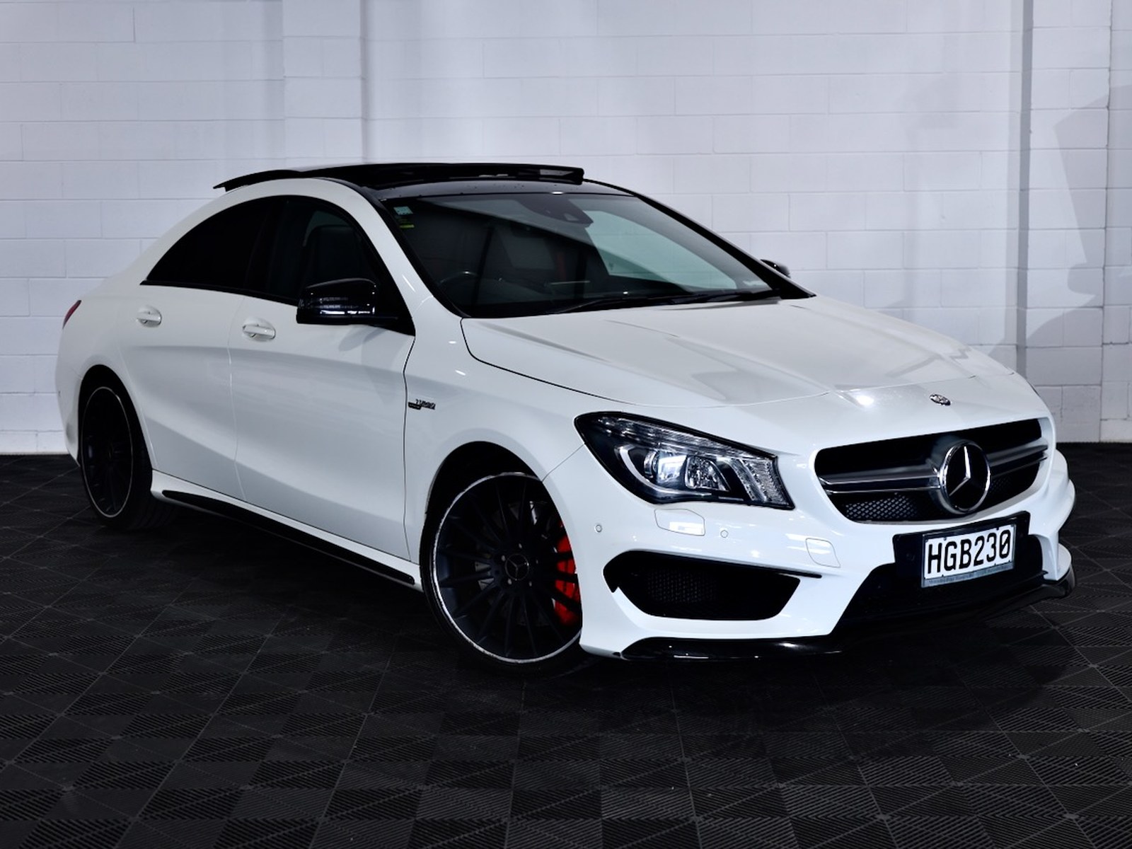 2014 Mercedes-Benz CLA45 AMG, photo 2