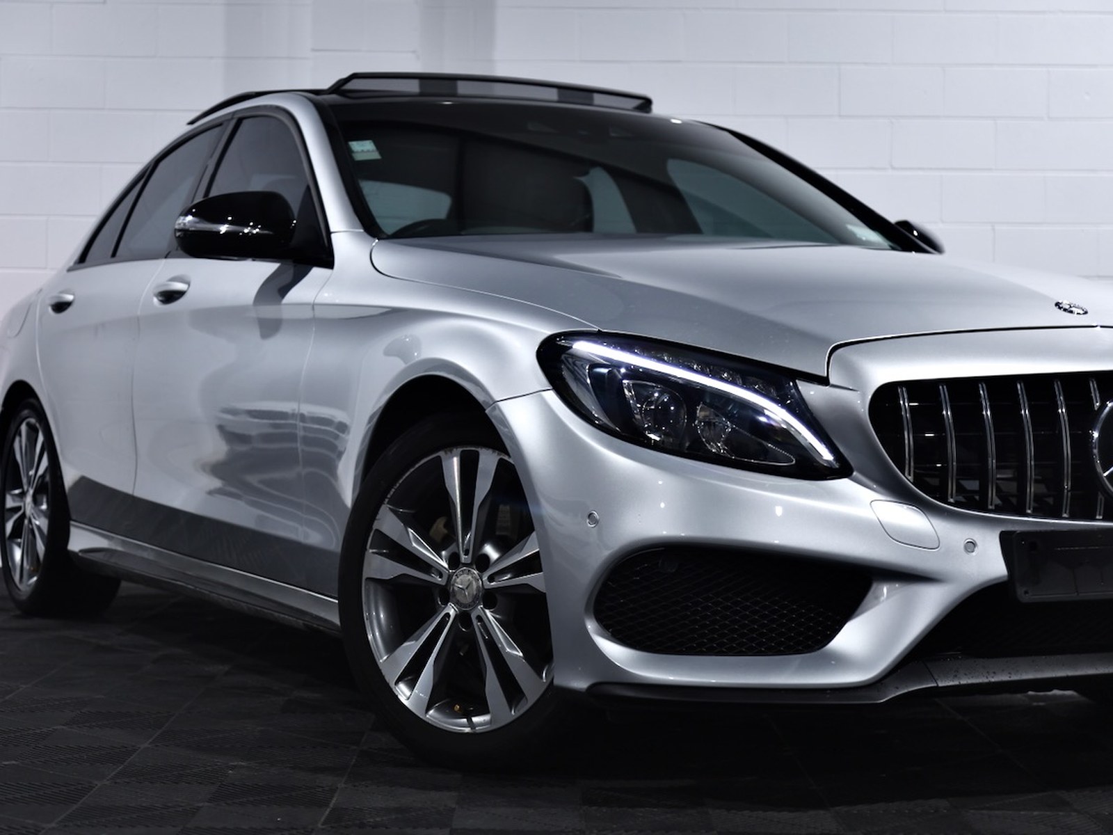 2015 Mercedes-Benz C200, photo 6