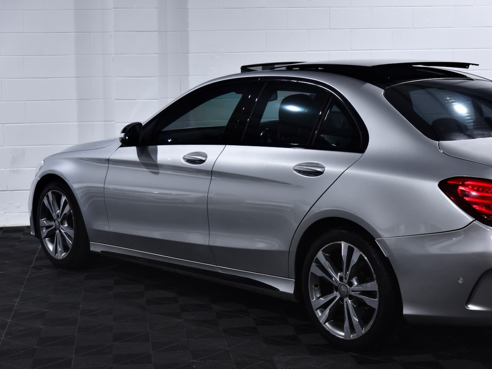 2015 Mercedes-Benz C200, photo 18
