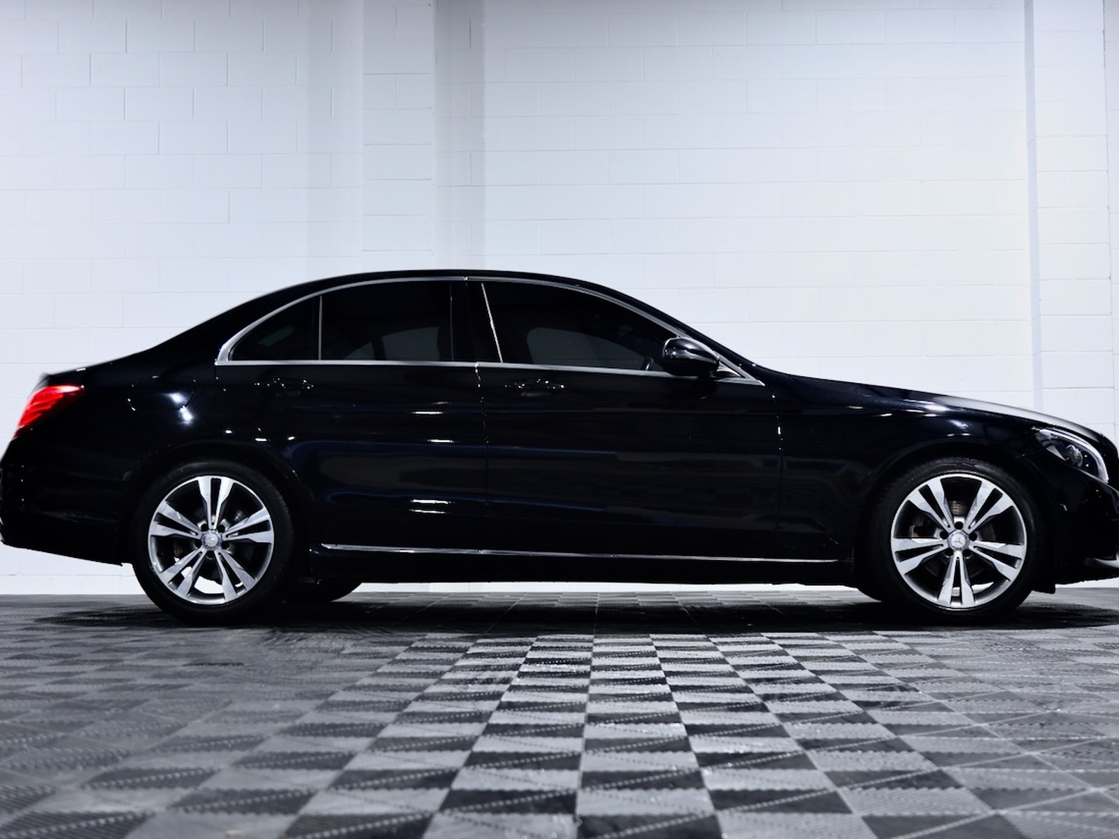 2016 Mercedes-Benz C200, photo 5