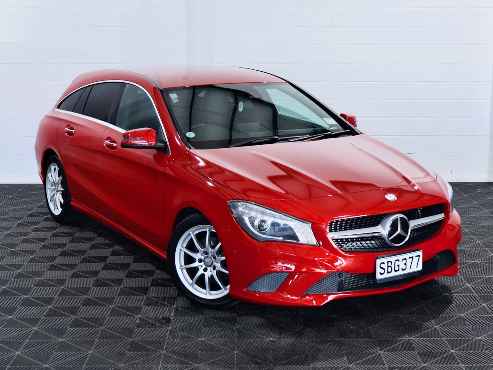 2016 Mercedes-Benz CLA180, photo 2