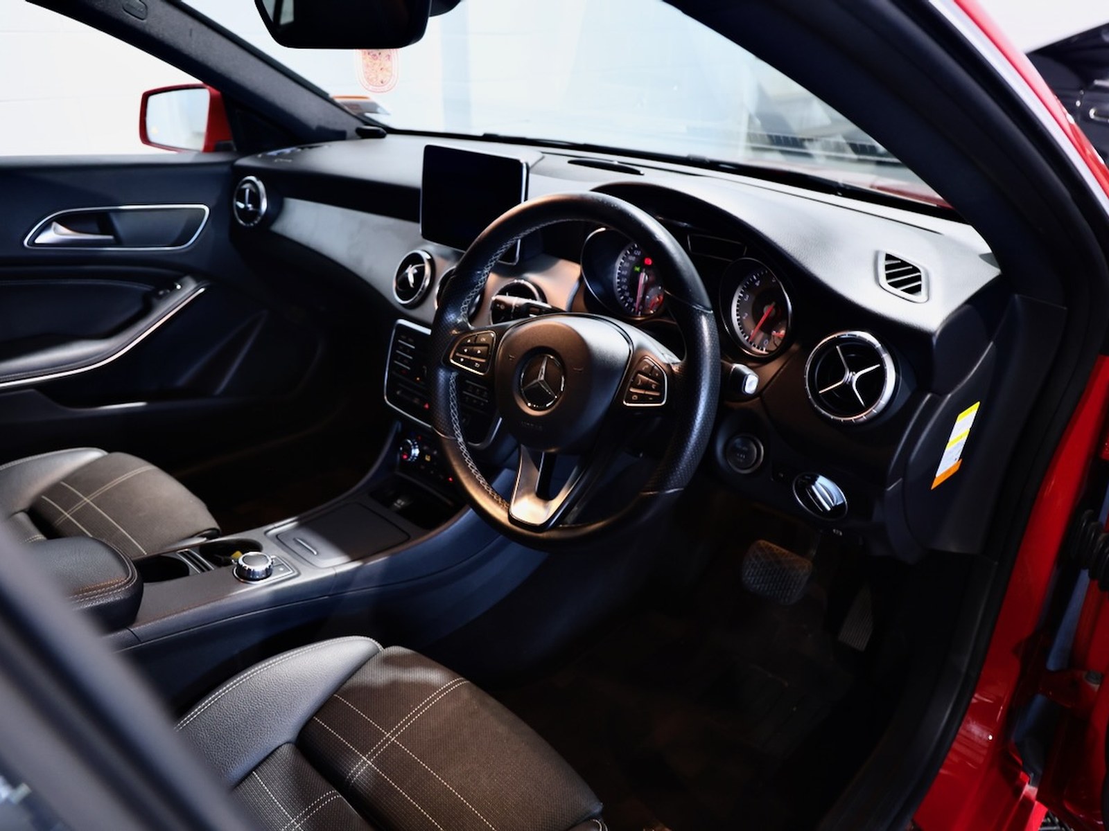 2016 Mercedes-Benz CLA180, photo 11