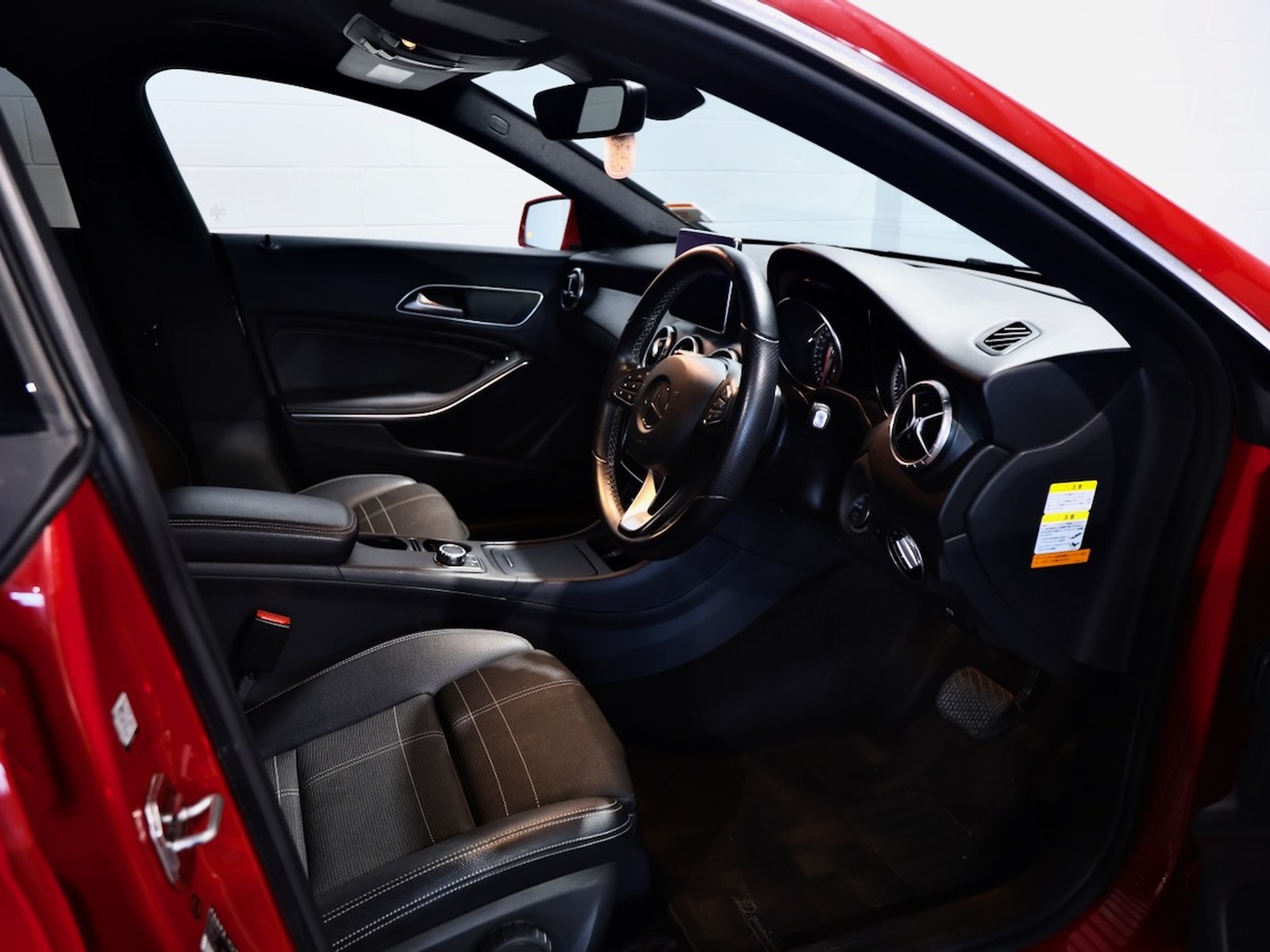 2016 Mercedes-Benz CLA180, photo 12