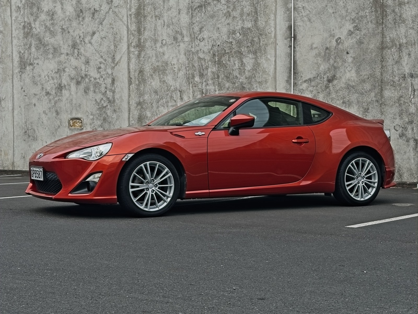 Toyota GT86 in orange, photo 6