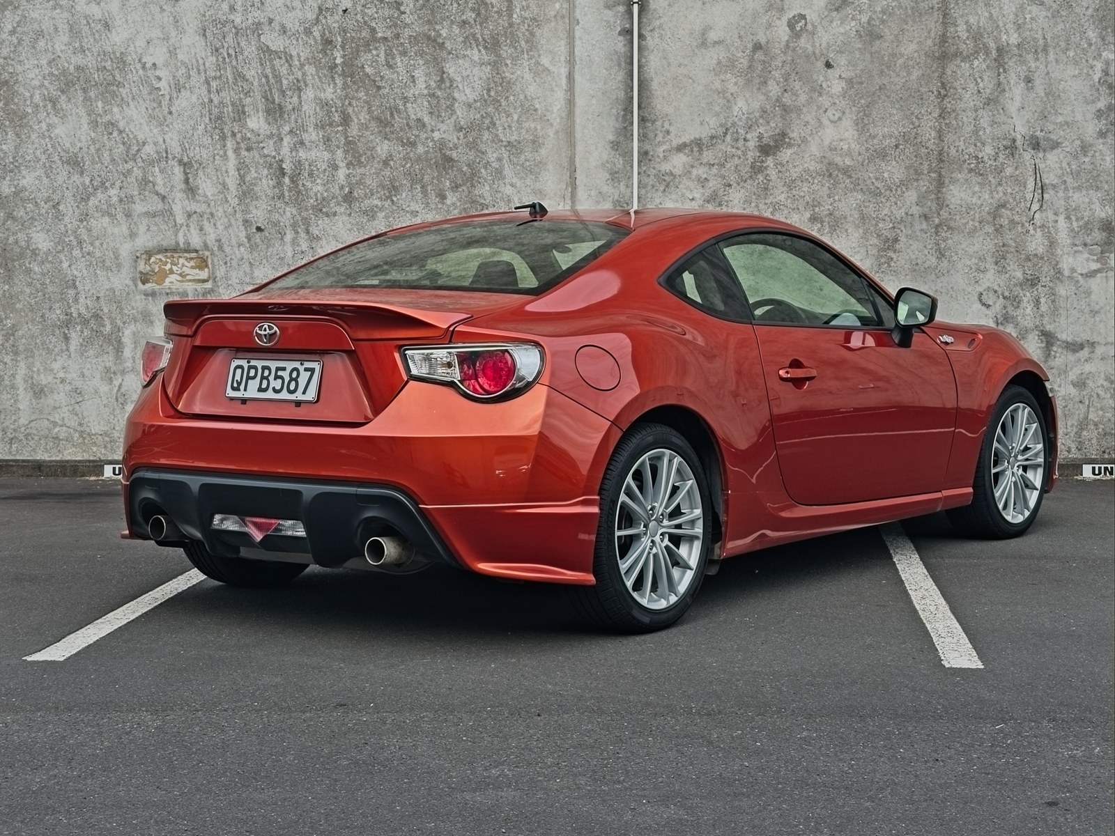 Toyota GT86 in orange, photo 9
